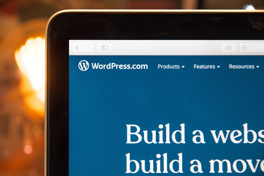 Wordpress.org ou .com